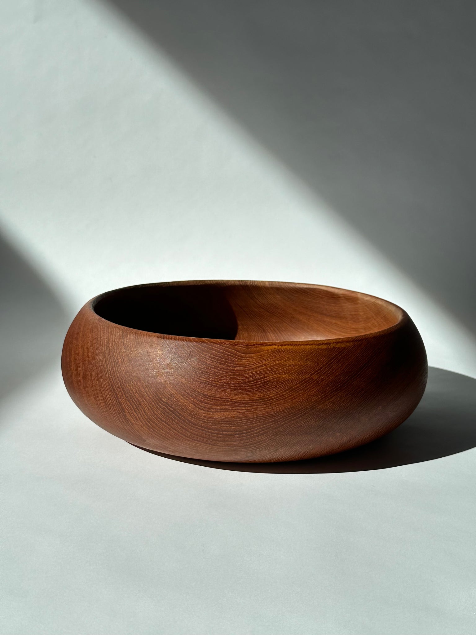Teak bowl set