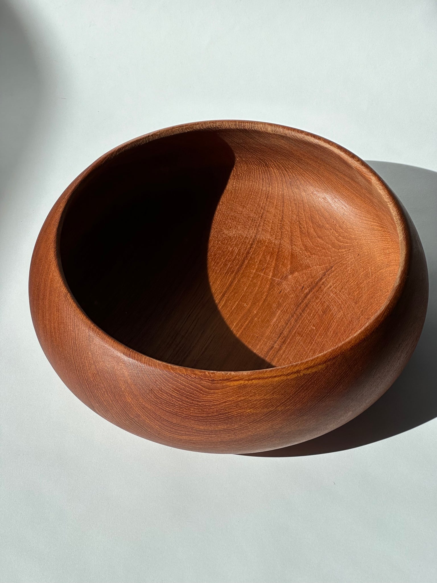 Teak bowl set