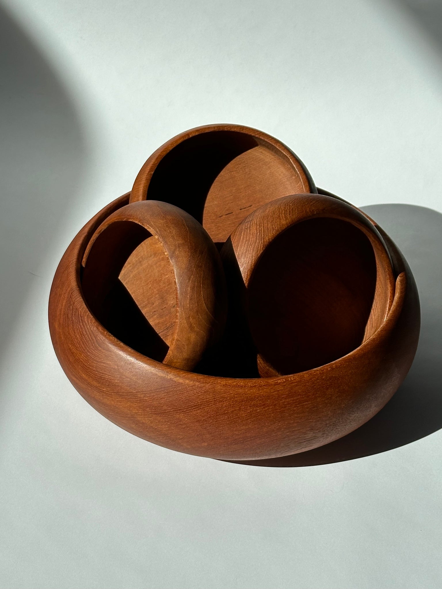 Teak bowl set