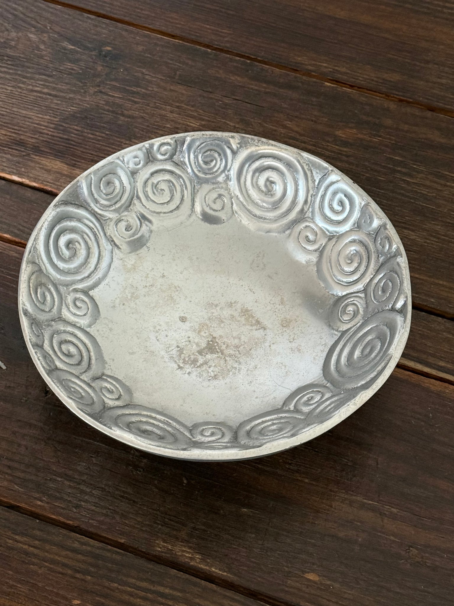 Swirl bowl