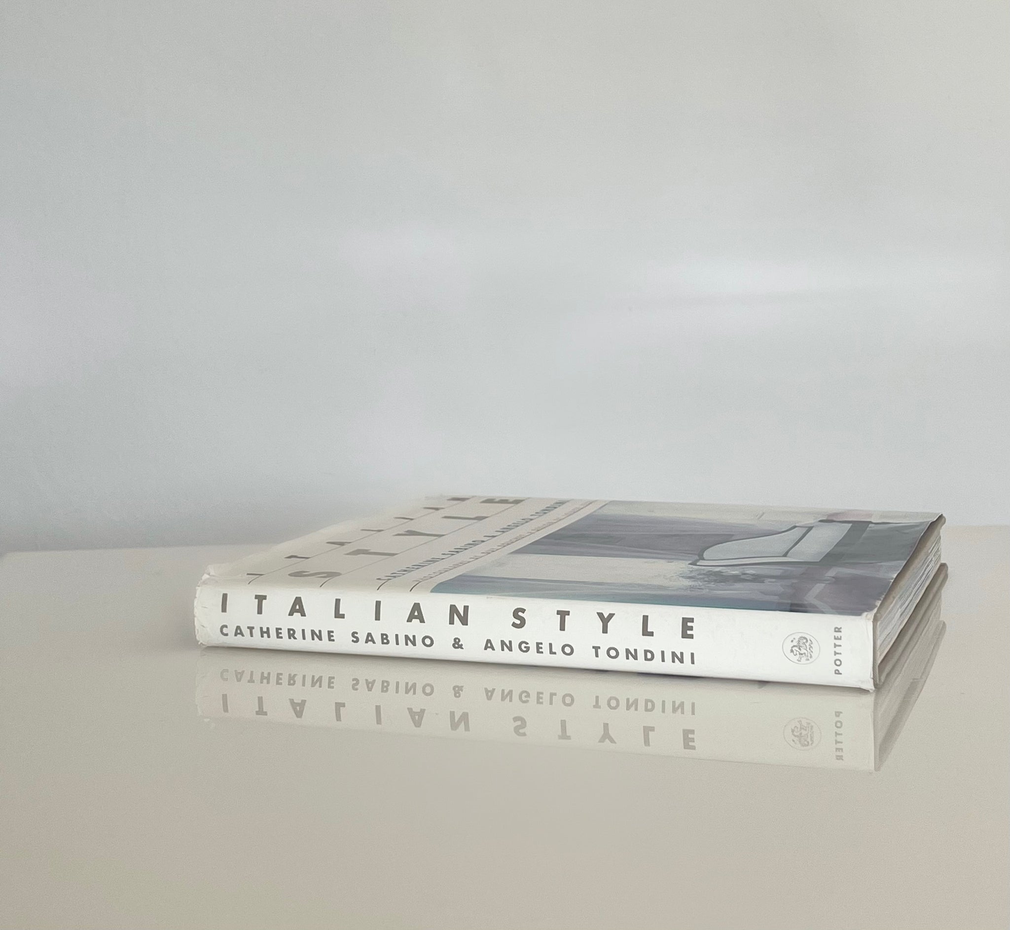 Italian Style by Catherine Sabino & Angelo Tondini