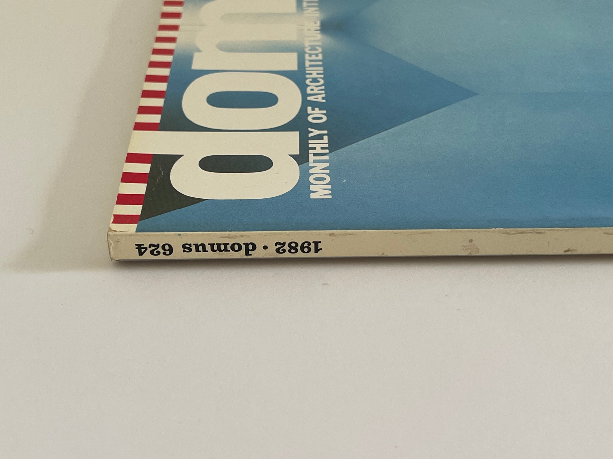 1982 DOMUS MAGAZINE
