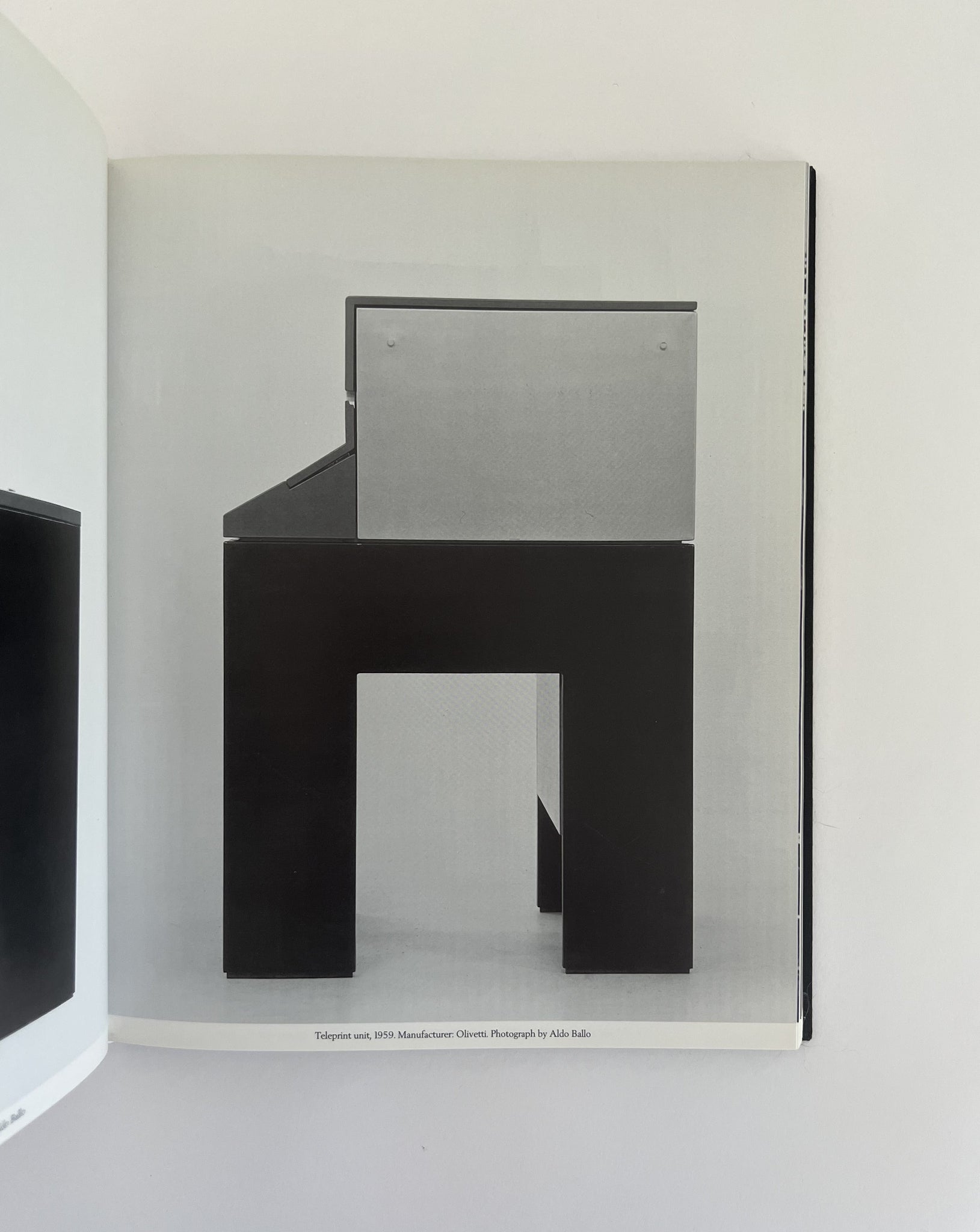 ETTORE SOTTSASS: a crtitical biography