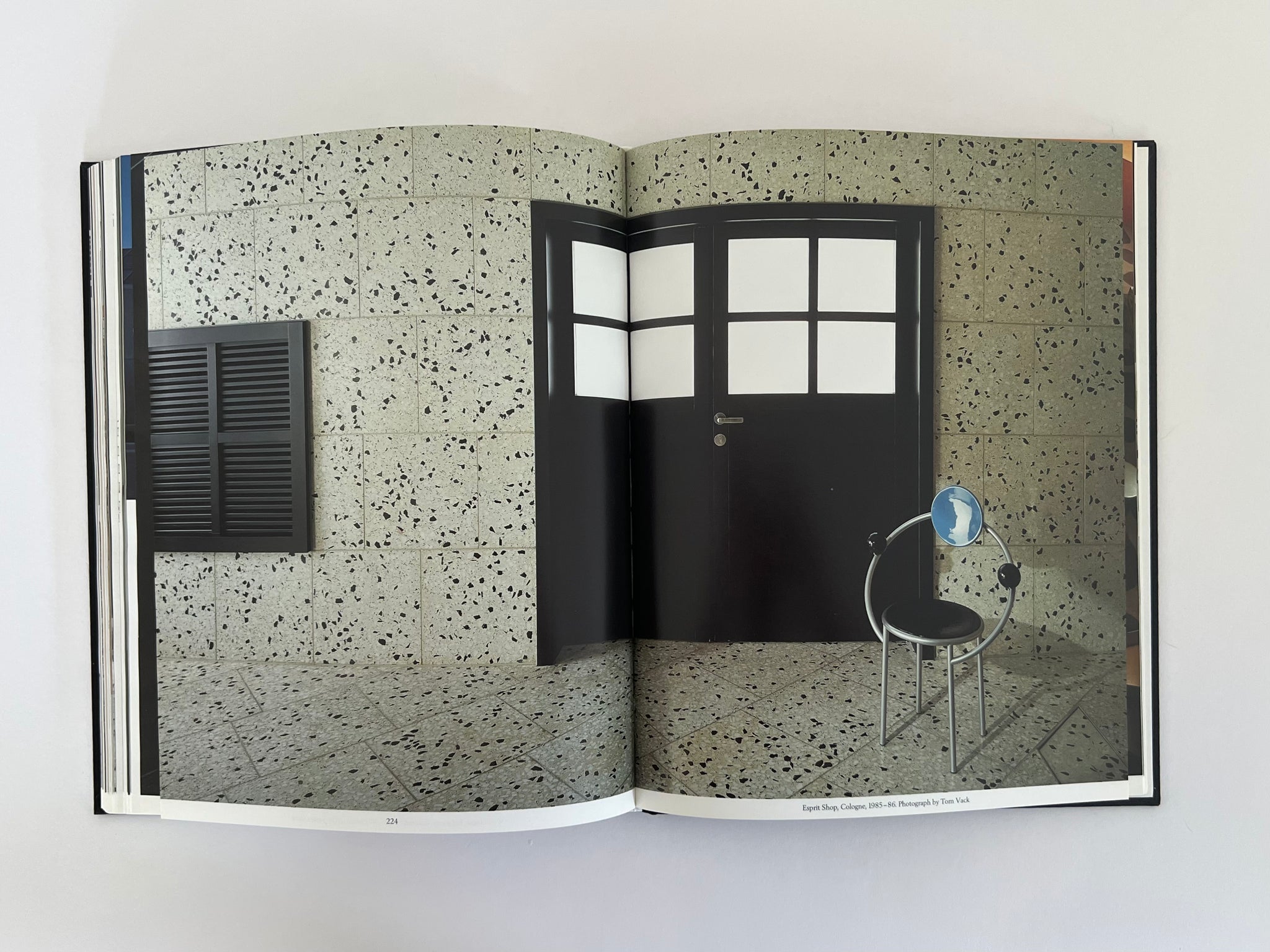 ETTORE SOTTSASS: a crtitical biography