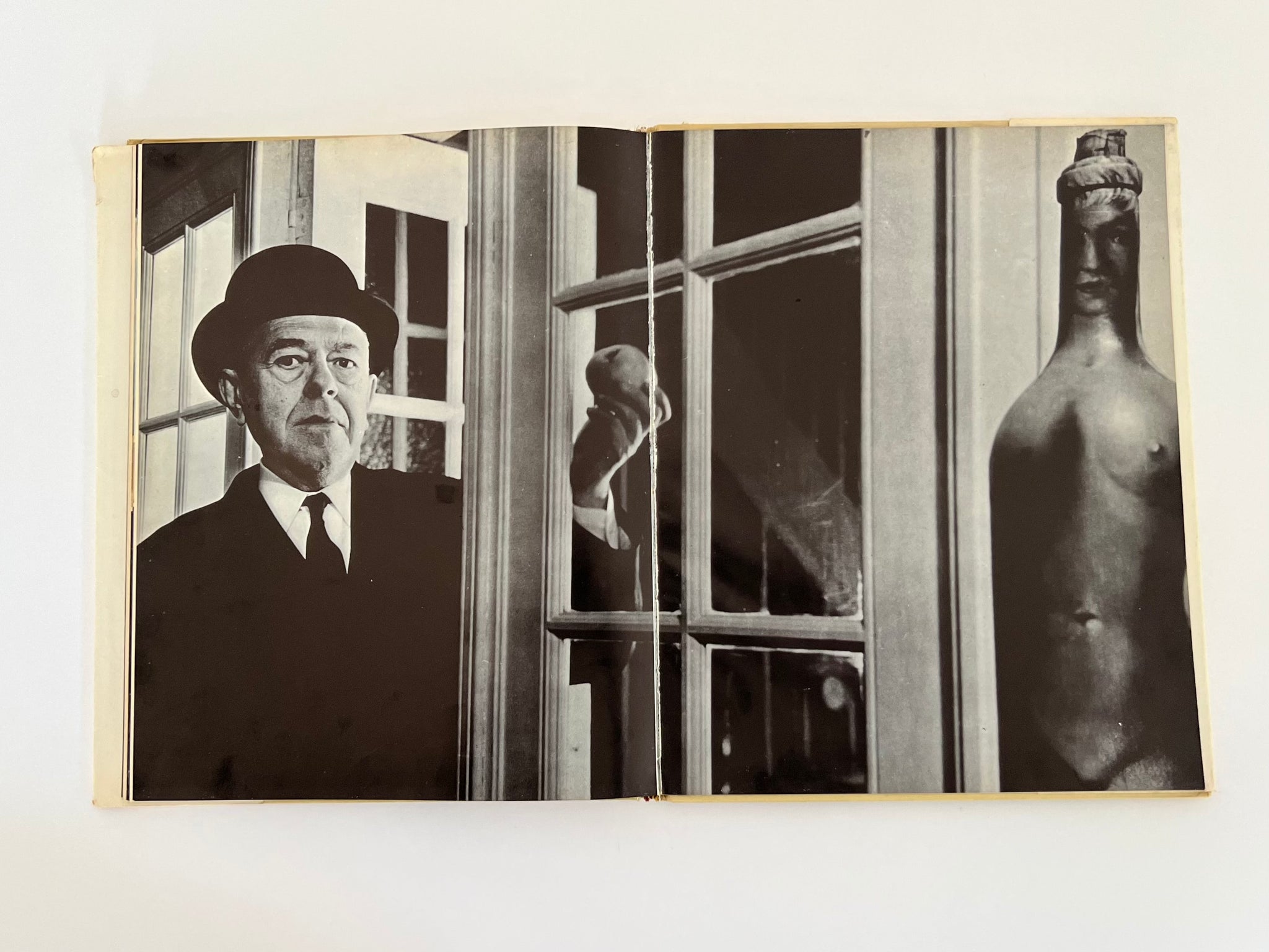 RENE MAGRITTE BY FILIPACCHI-ODEGE