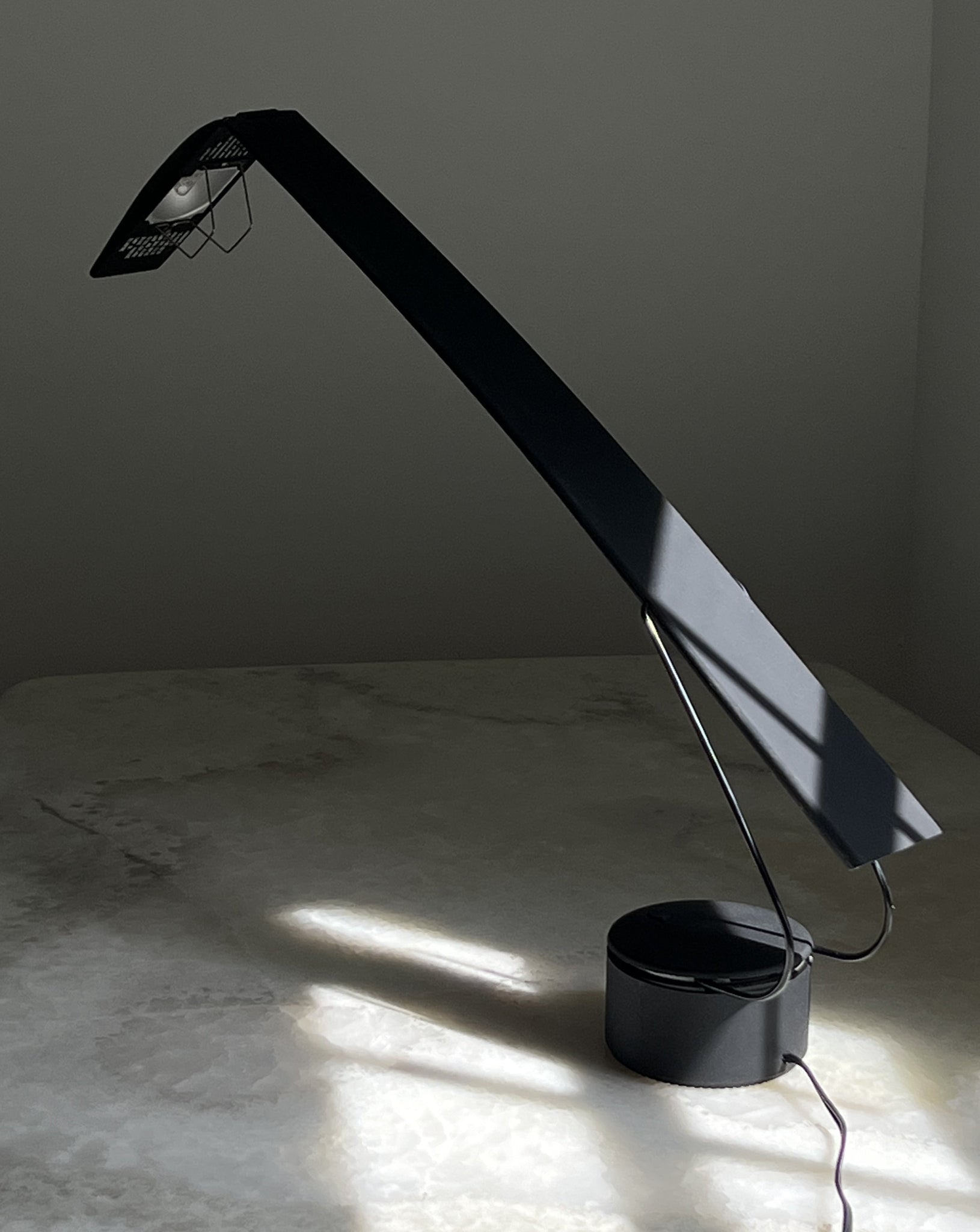 Dove desk lamp by Mario BARBAGLIA & MARCO COLOMBO FOR PAF STUDIOS
