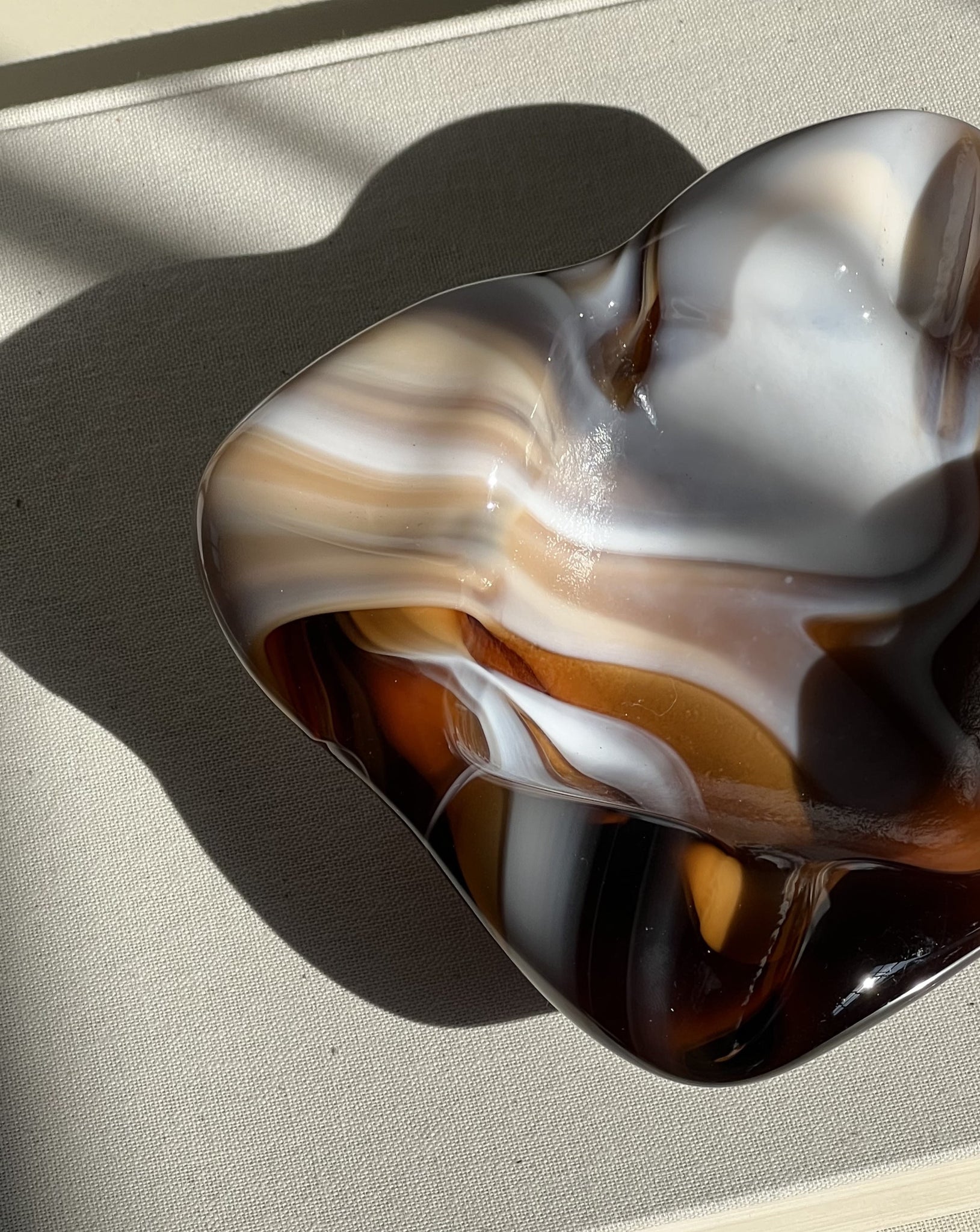 Swirl glass ashtray