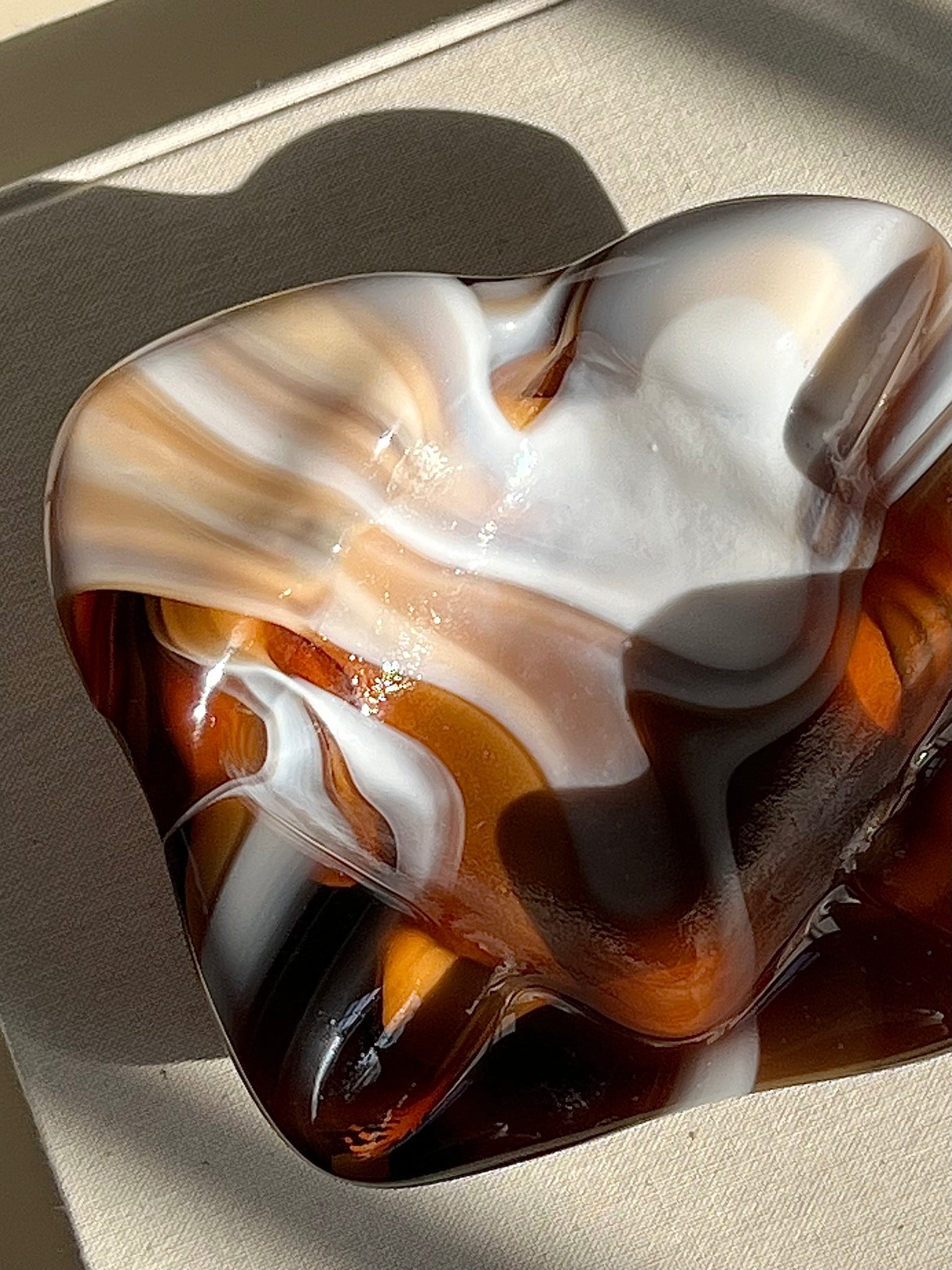 Swirl glass ashtray