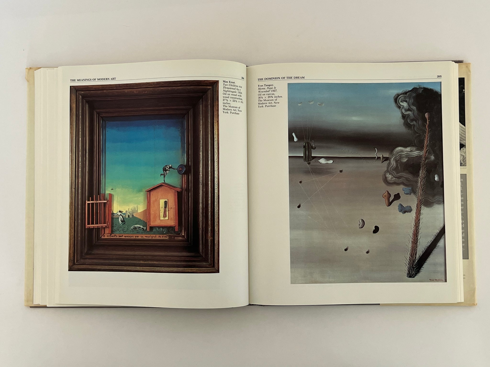 THE MEANINGS OF MODERN ART BY JOHN RUSSELL