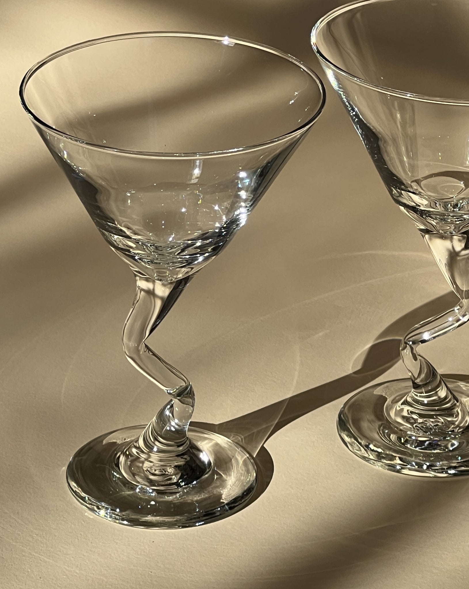 ZIG ZAG MARTINI GLASSES