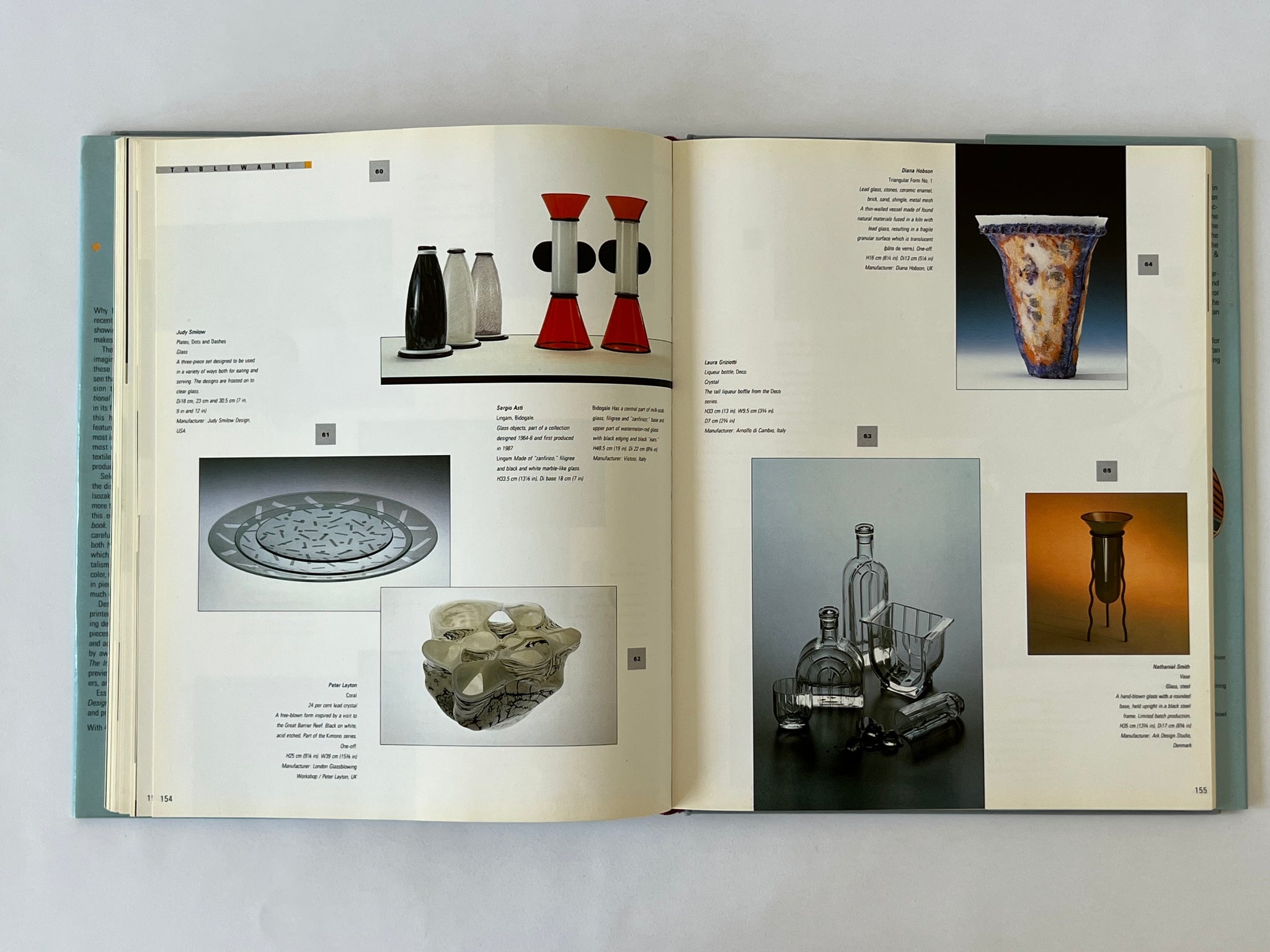 The International Design Yearbook VOL. 4