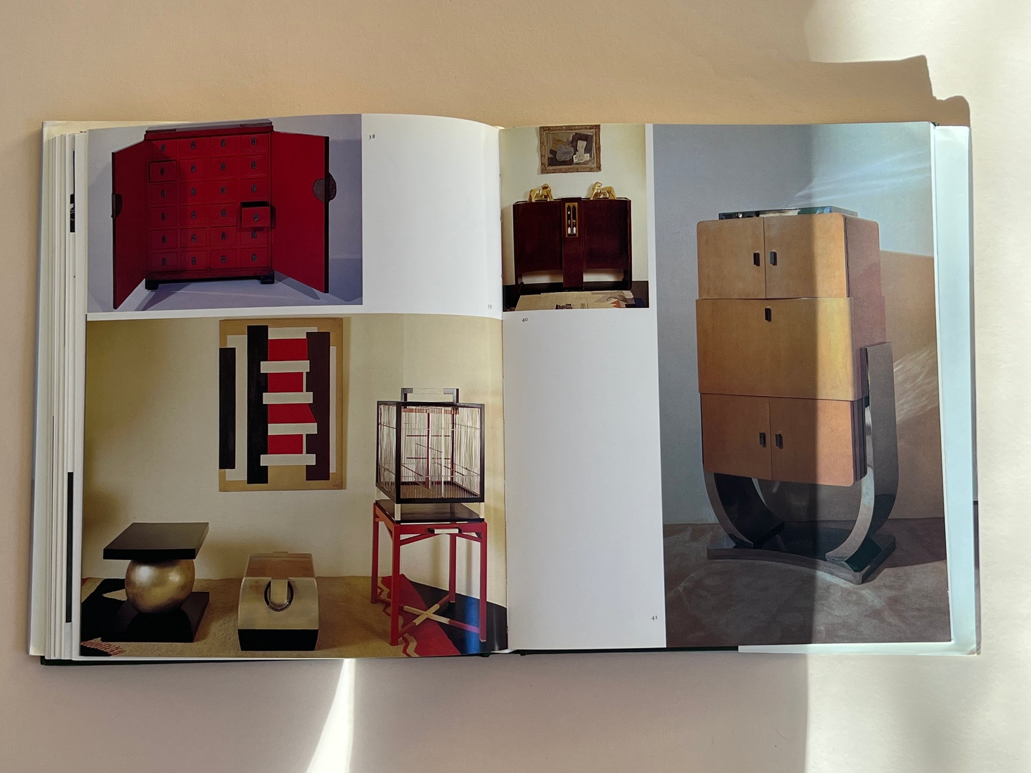 Art Deco Furniture by Alastair Duncan 1984