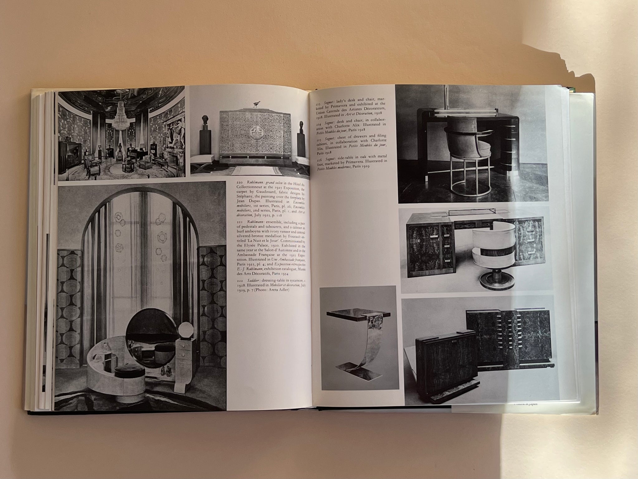 Art Deco Furniture by Alastair Duncan 1984