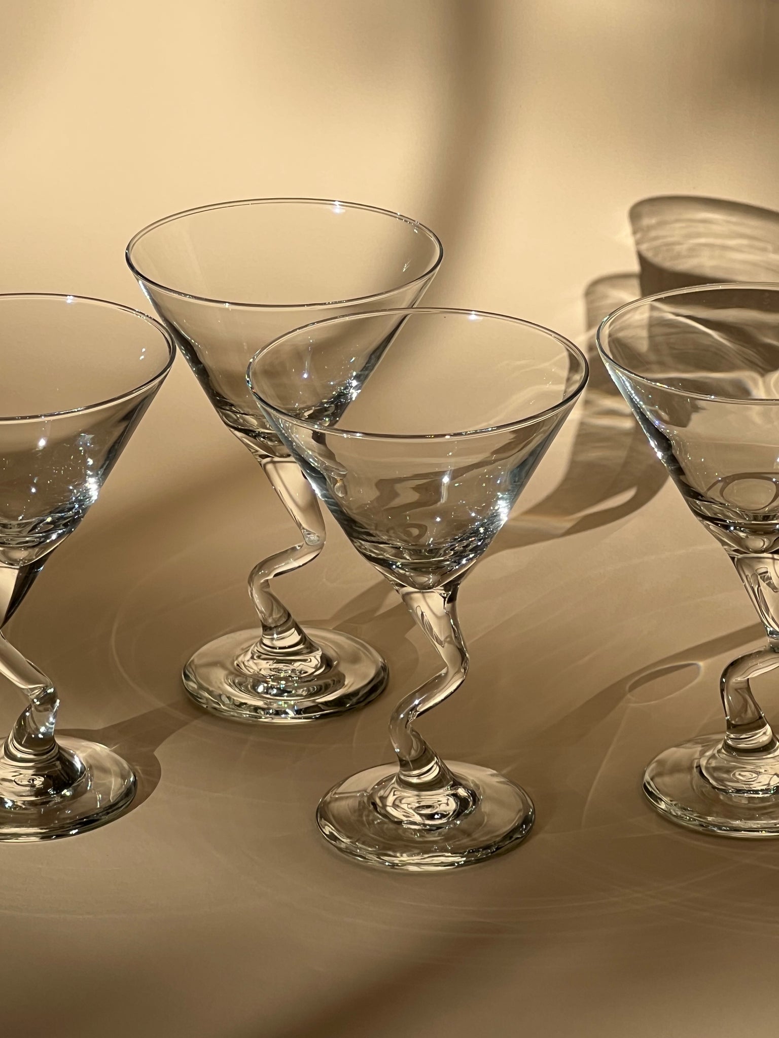 ZIG ZAG MARTINI GLASSES