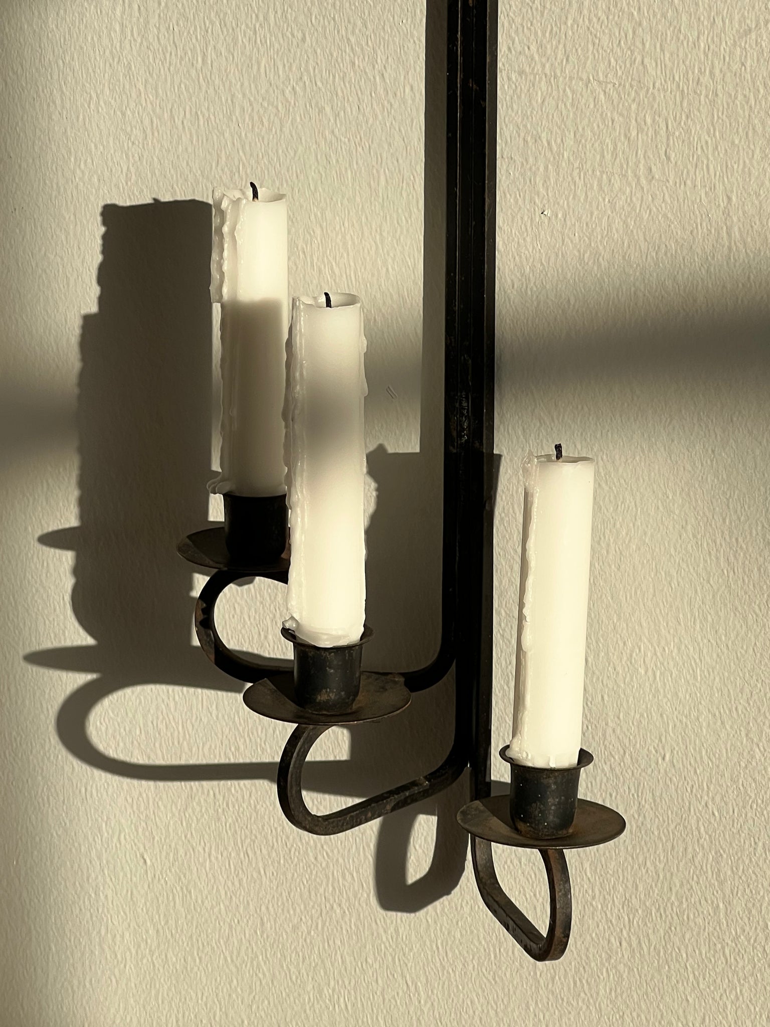 IRON WALL SCONCE