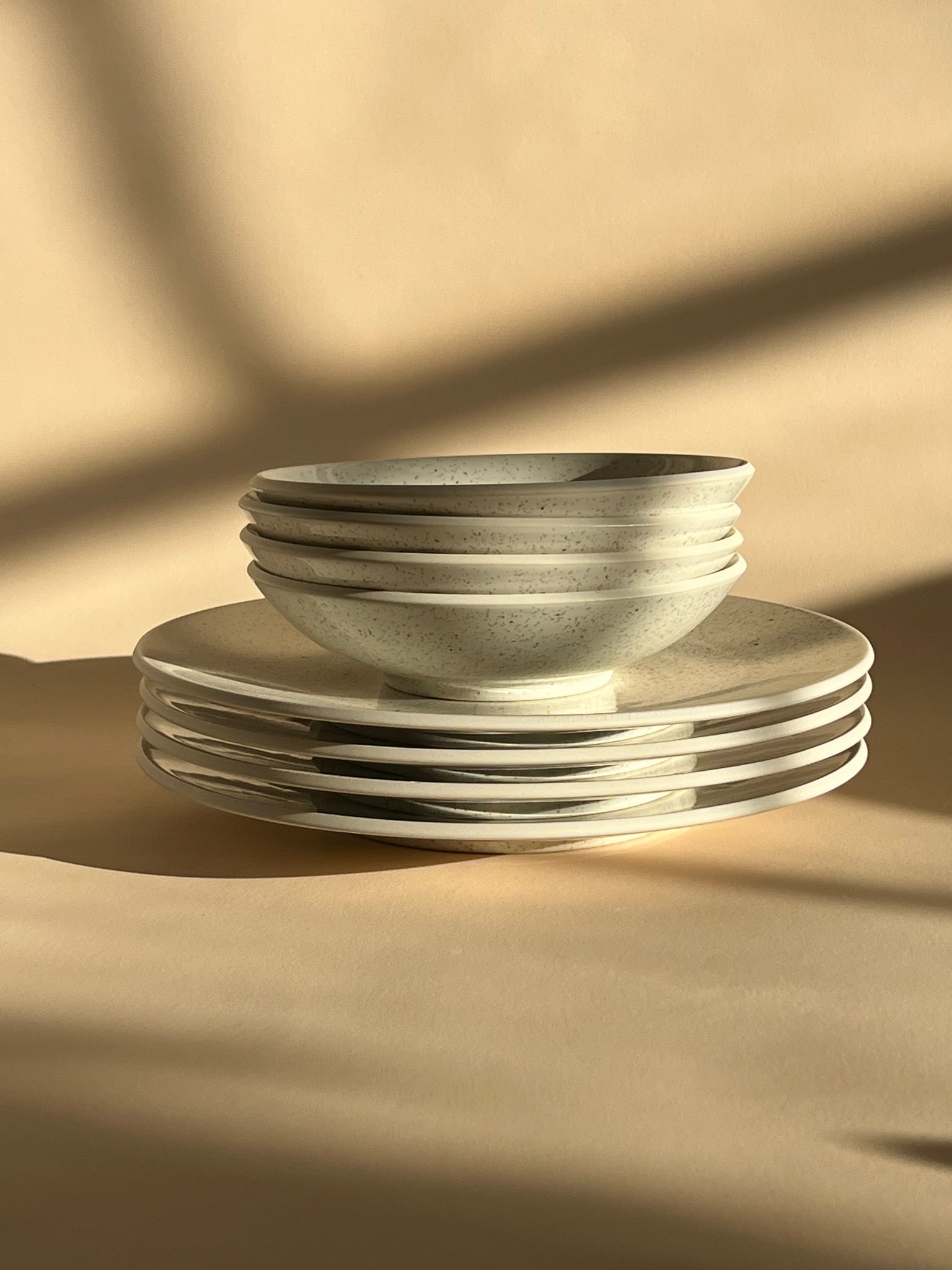 Sasaki Dinner Plate set by Vignelli, 1986