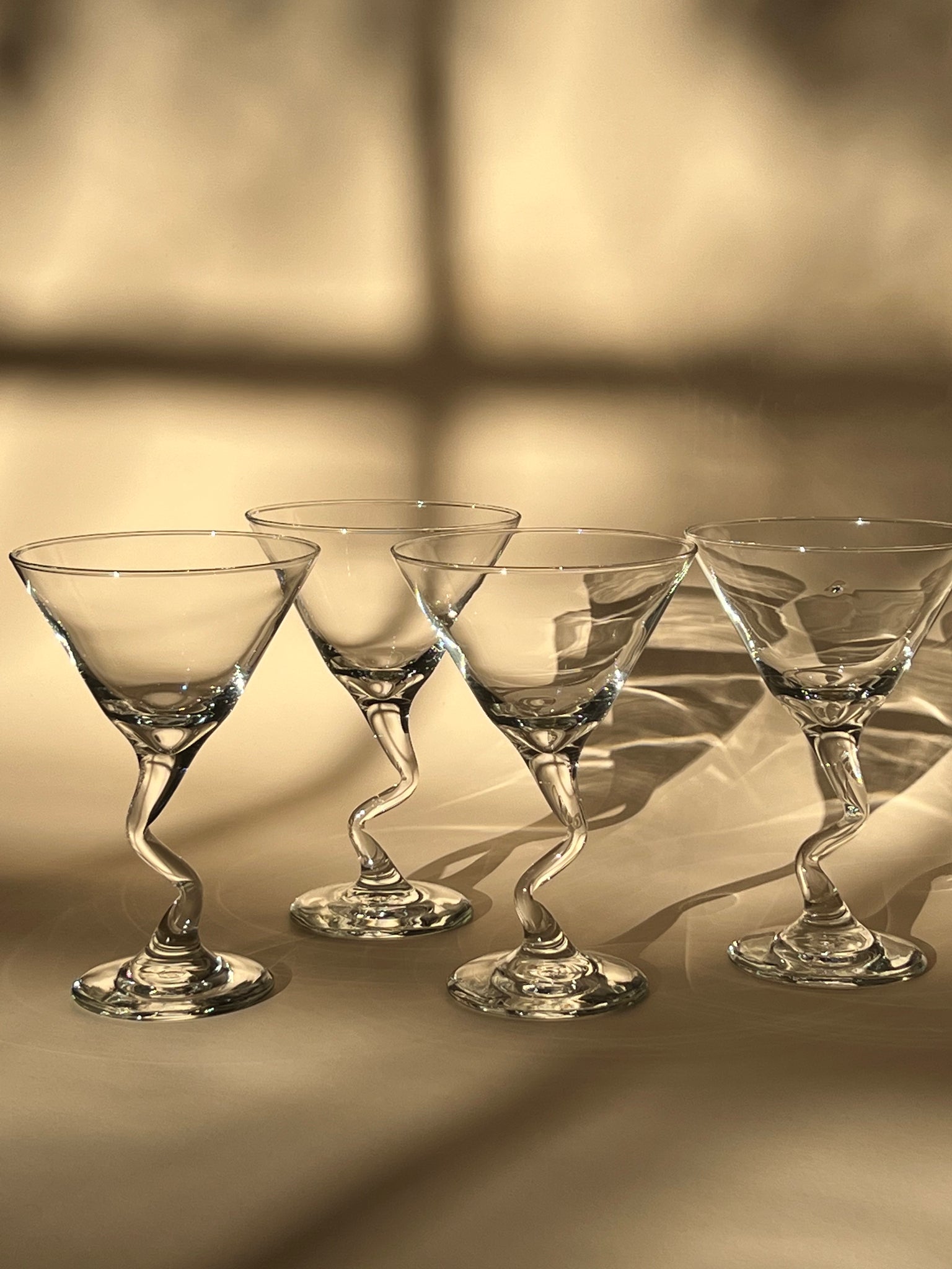 ZIG ZAG MARTINI GLASSES