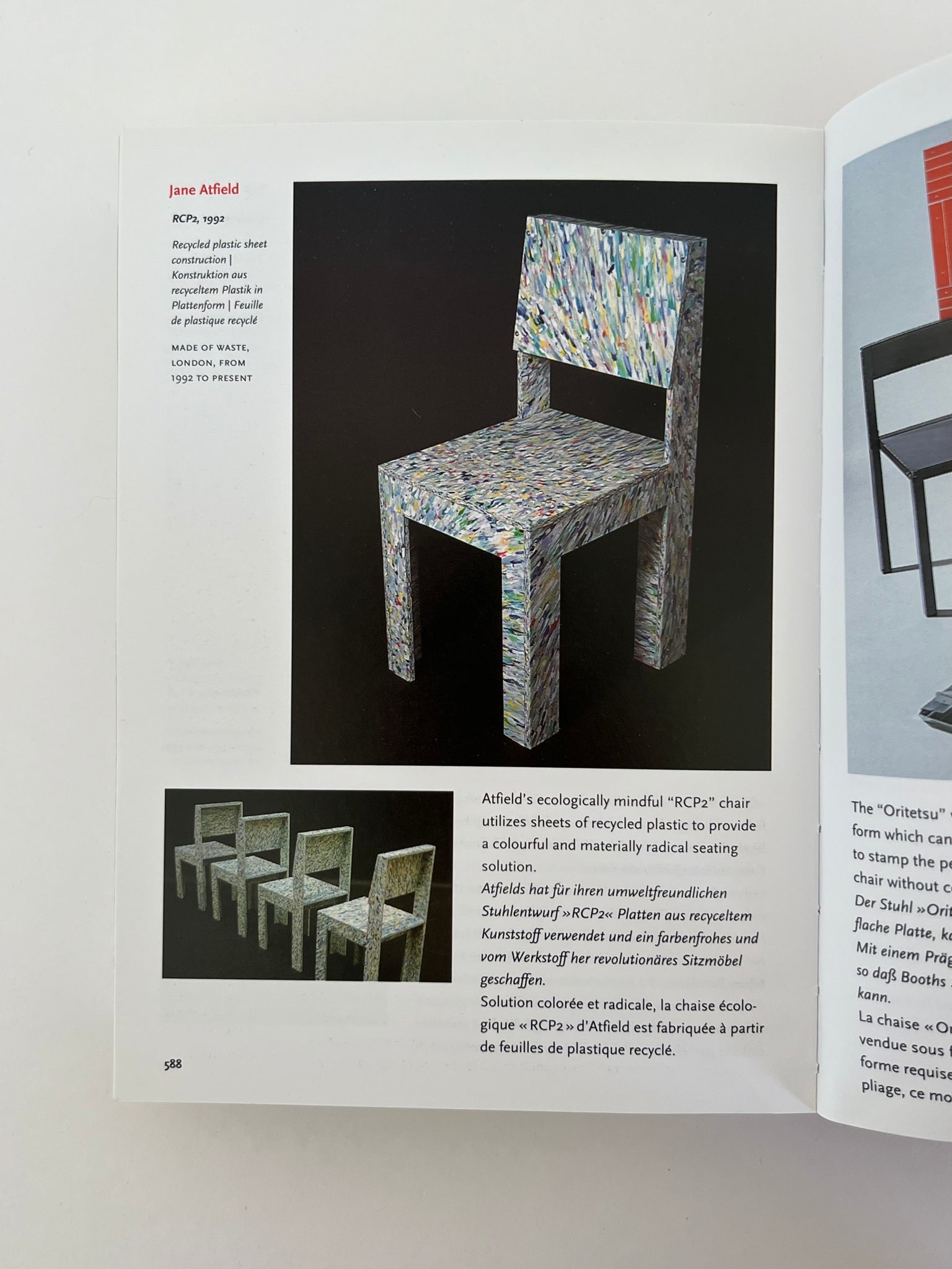1000 Chairs by CHARLOTTE & PETER FIELL