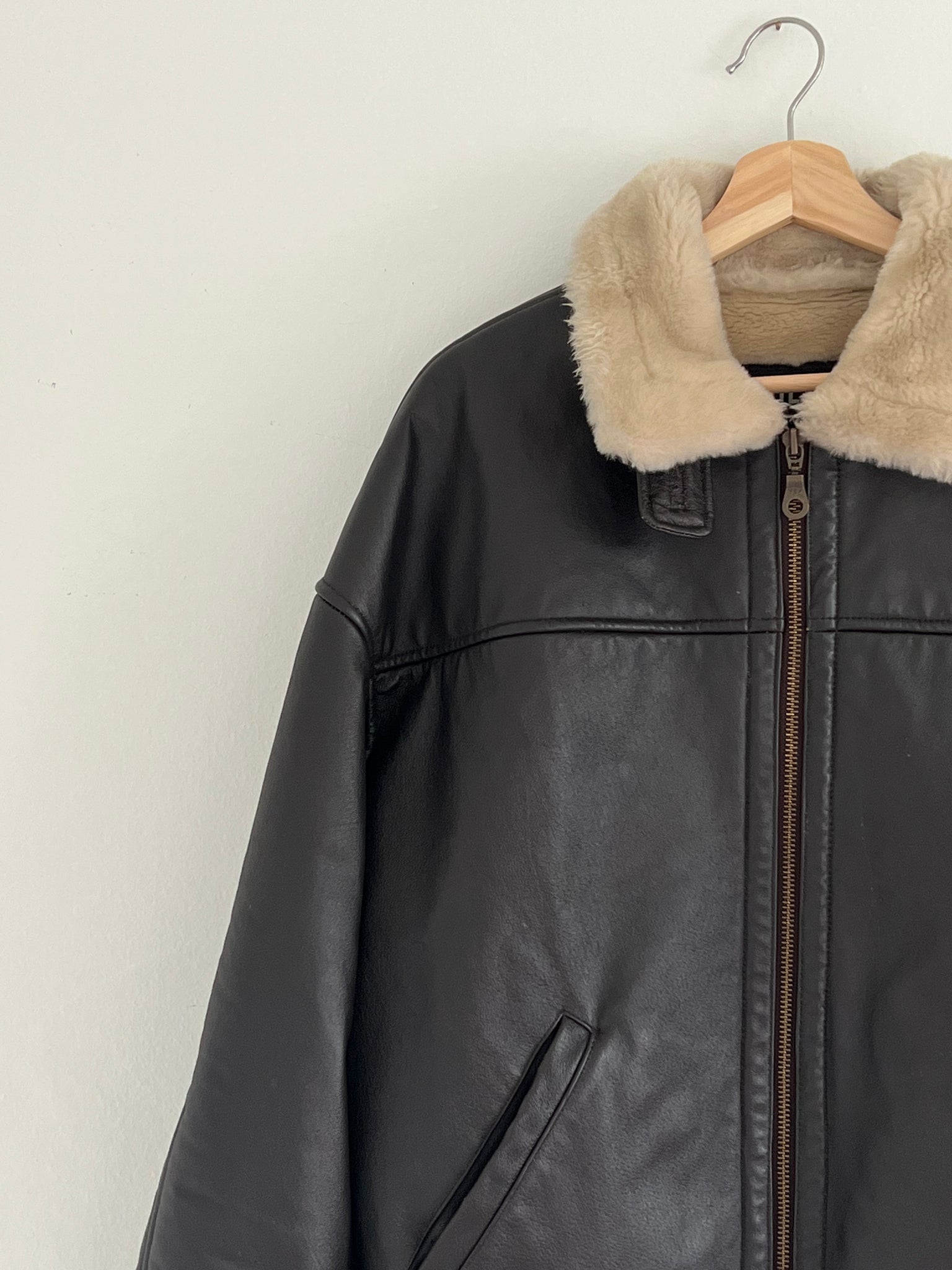 90s Leather bomber jacket