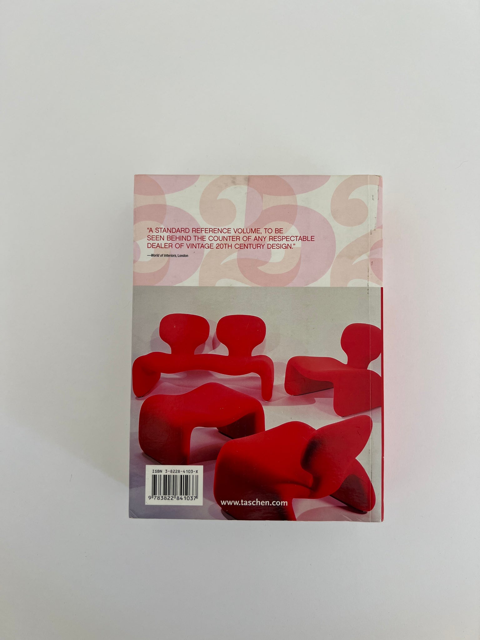 1000 Chairs by CHARLOTTE & PETER FIELL