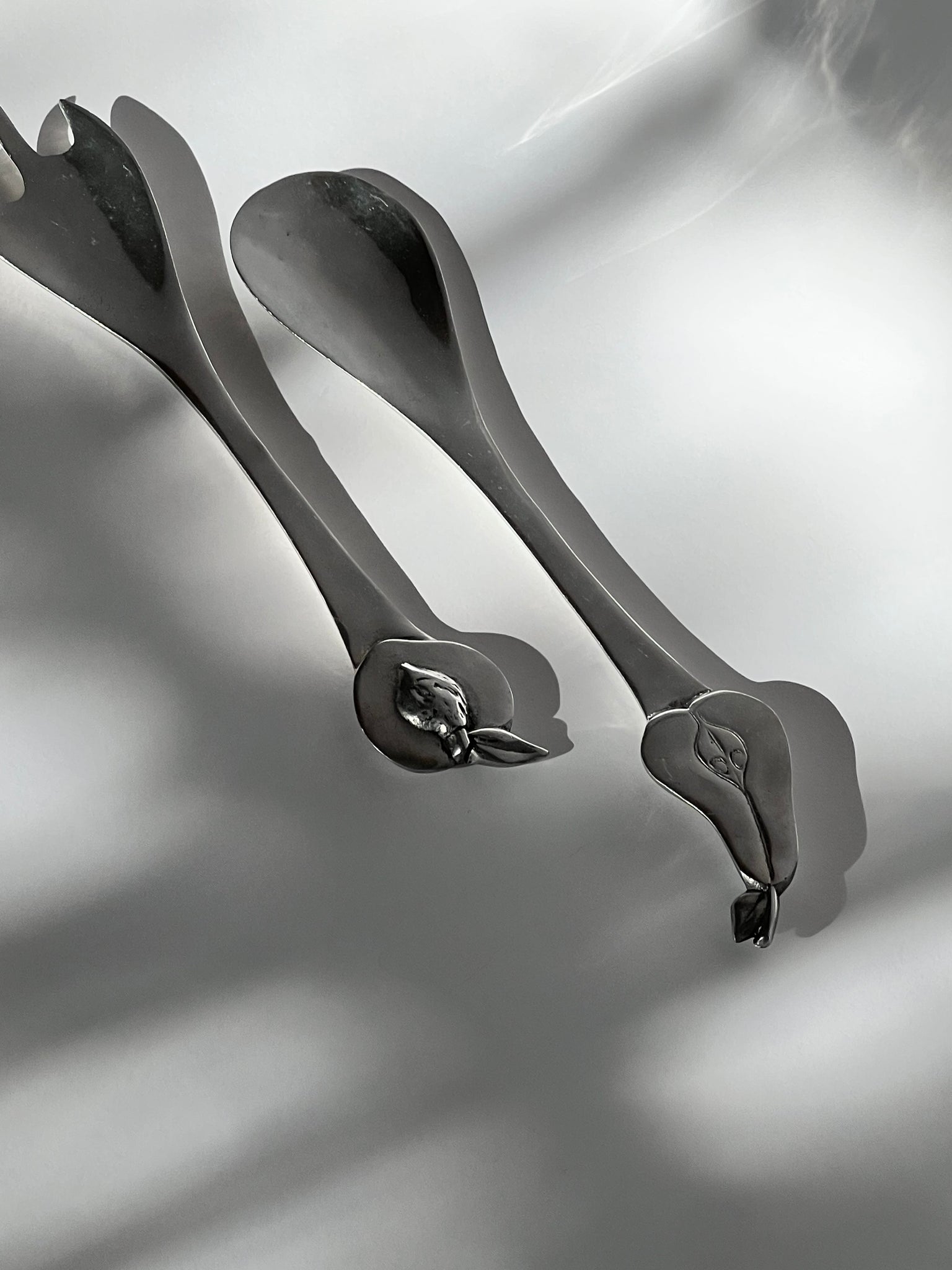 Fruit salad servers