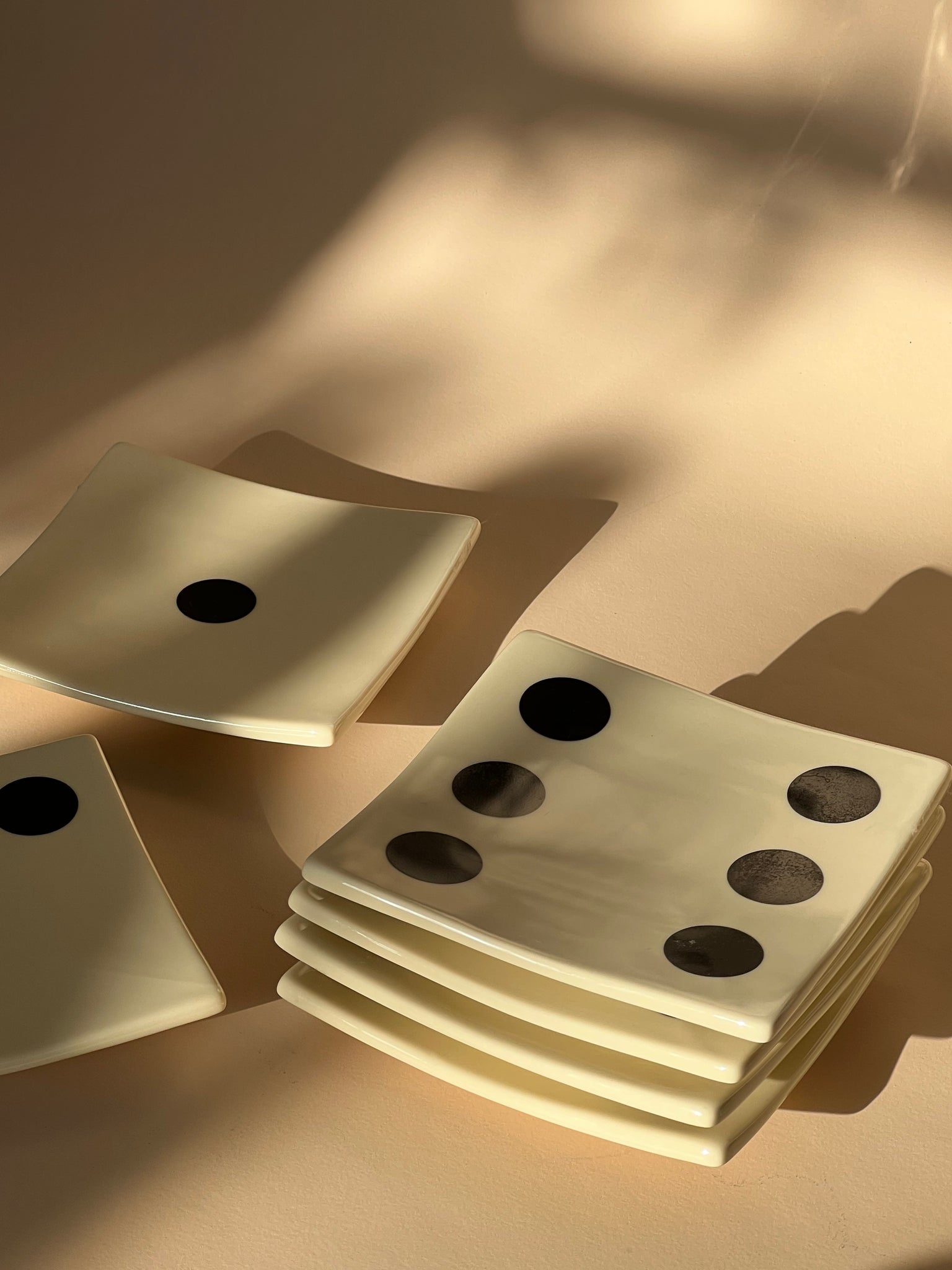 Dice plates