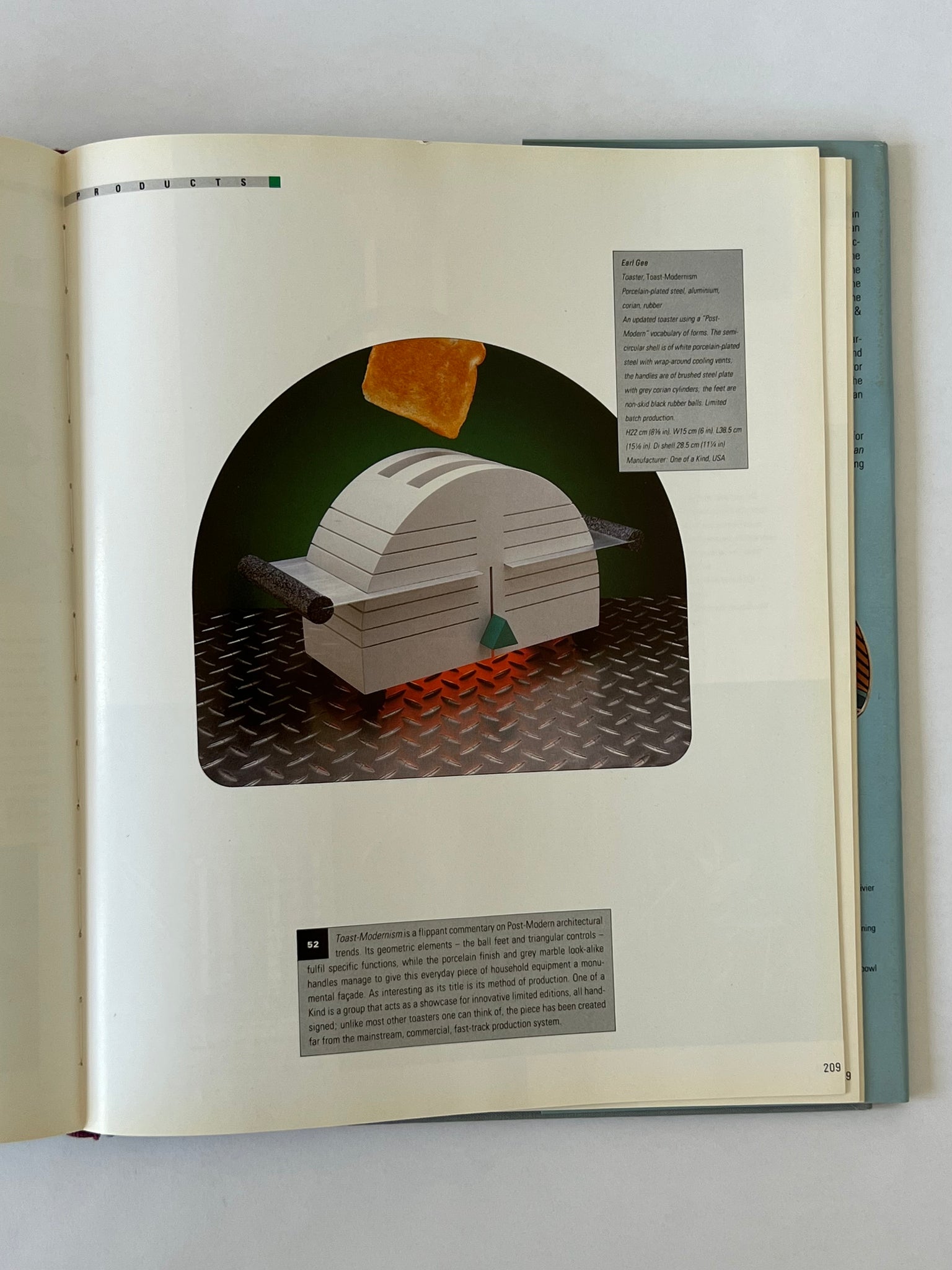 The International Design Yearbook VOL. 4